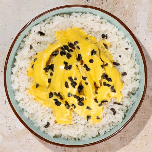 Ají de pollo con arroz