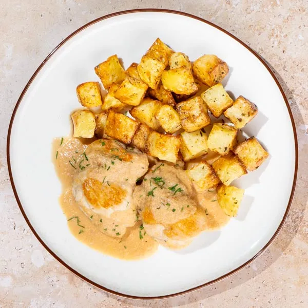 Pollo al ajillo