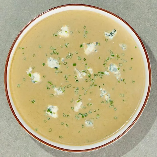 Crema de puerro y queso azul