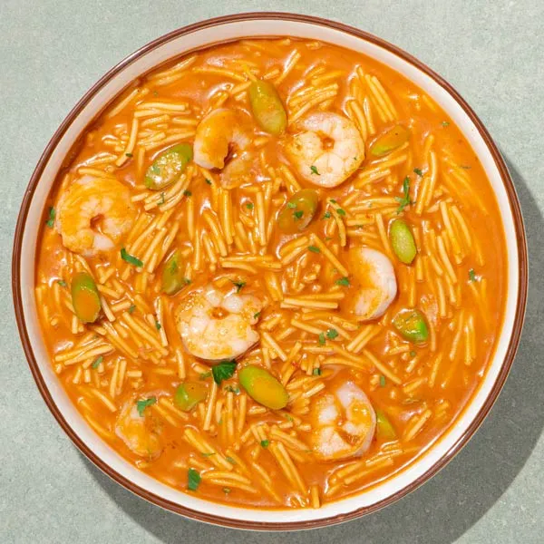 Cazuela de fideos con langostinos
